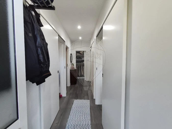 Moradia T2 para Venda em Avintes Foto 13