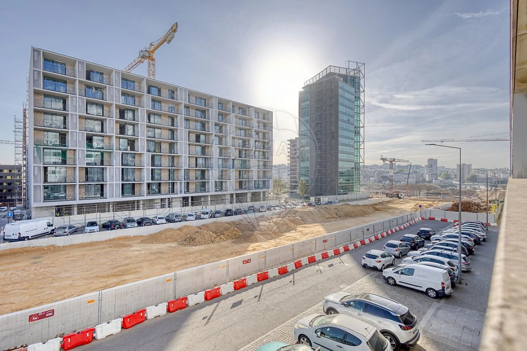 Apartamento T3 para Arrendamento em Santa Marinha e São Pedro da Afurada Foto 26