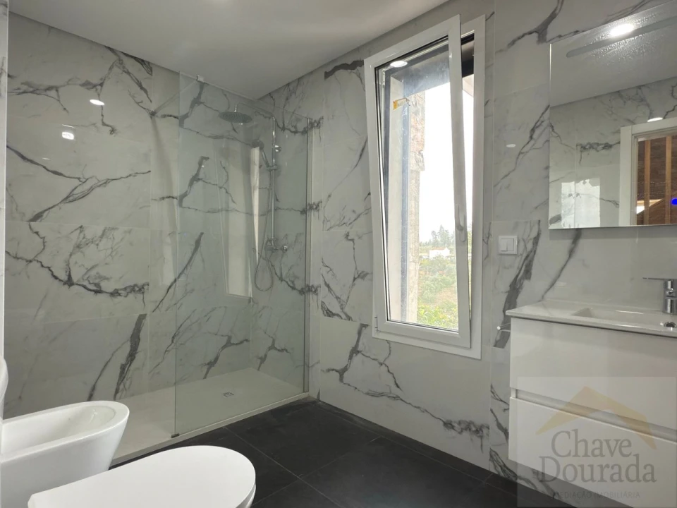 Moradia T3 para Venda em São Martinho do Bispo e Ribeira de Frades Foto 17