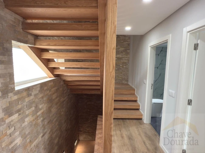 Moradia T3 para Venda em São Martinho do Bispo e Ribeira de Frades Foto 10