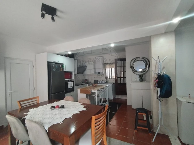 Moradia T2 para Venda em Abrunheira, Verride e Vila Nova da Barca Foto 16