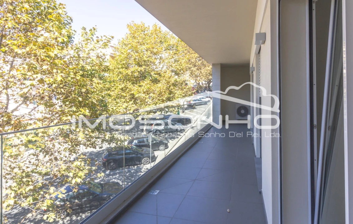 Apartamento T2 para Venda em Nazare Foto 3