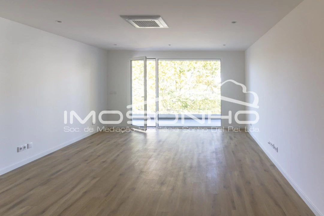 Apartamento T2 para Venda em Nazare Foto 4