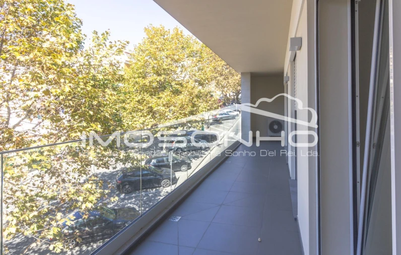 Apartamento T2 para Venda em Nazare Foto 3