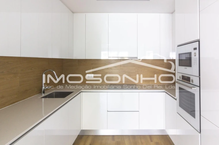 Apartamento T2 para Venda em Nazare Foto 8