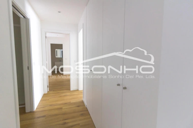 Apartamento T2 para Venda em Nazare Foto 8