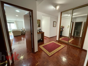 Apartamento T3 para Venda em Oliveira do Hospital e São Paio de Gramaços