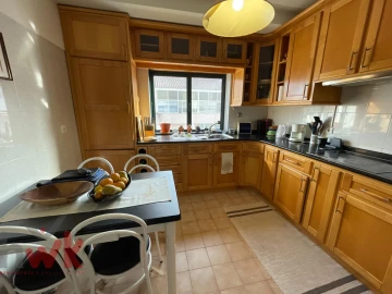 Apartamento T3 para Venda em Oliveira do Hospital e São Paio de Gramaços
