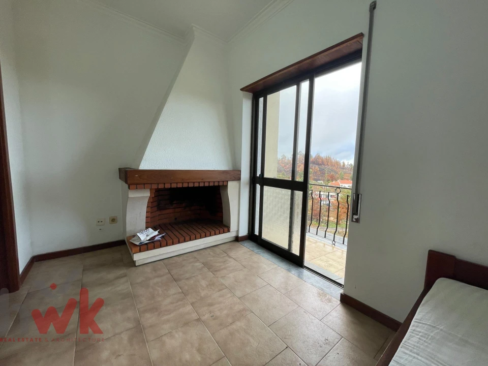 Apartamento T1 para Venda em Lagos da Beira e Lajeosa Foto 12