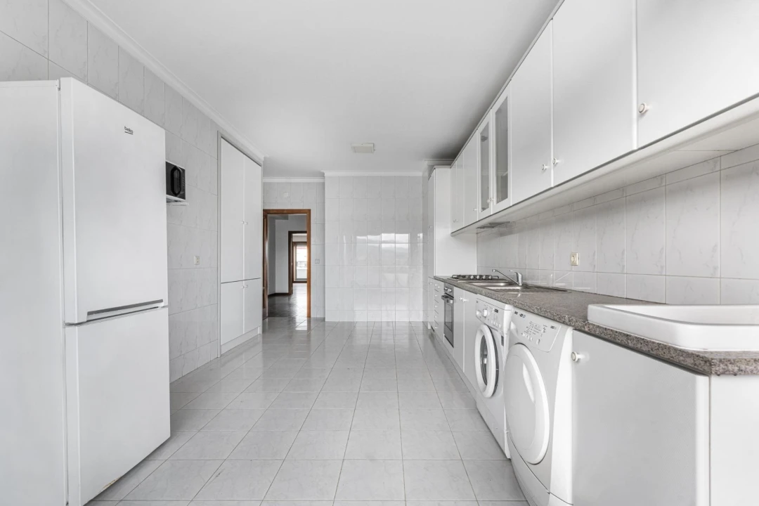 Apartamento T5 para Venda em São Vitor (Braga) Foto 11