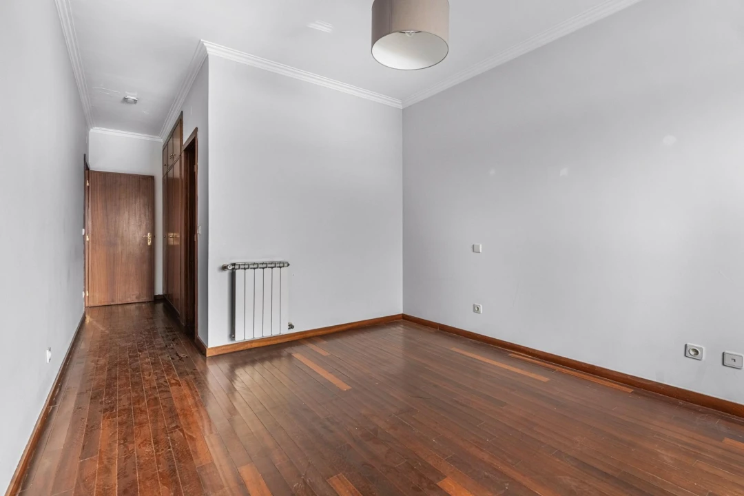 Apartamento T5 para Venda em São Vitor (Braga) Foto 27