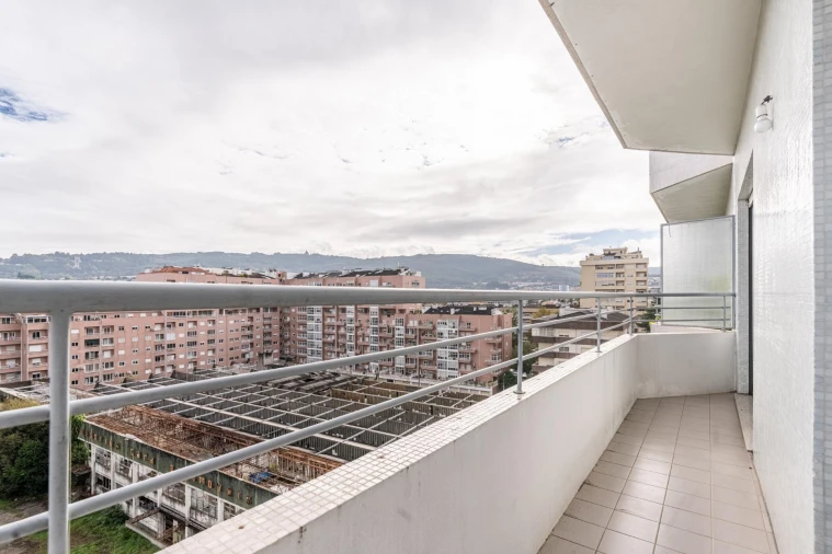 Apartamento T5 para Venda em São Vitor (Braga) Foto 12