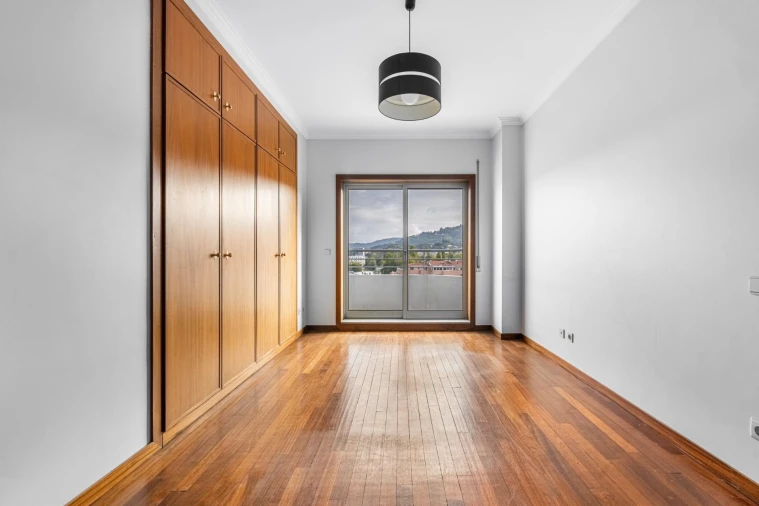 Apartamento T5 para Venda em São Vitor (Braga) Foto 14