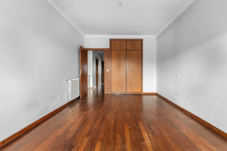 Apartamento T5 para Venda em São Vitor (Braga) Foto 17