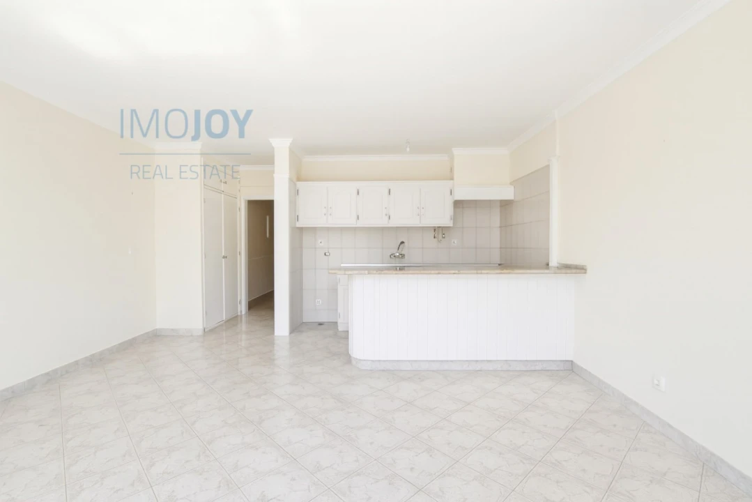 Apartamento T1 para Venda em Almargem do Bispo, Pêro Pinheiro e Montelavar Foto 7