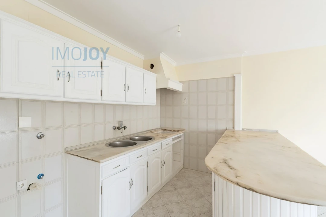 Apartamento T1 para Venda em Almargem do Bispo, Pêro Pinheiro e Montelavar Foto 17