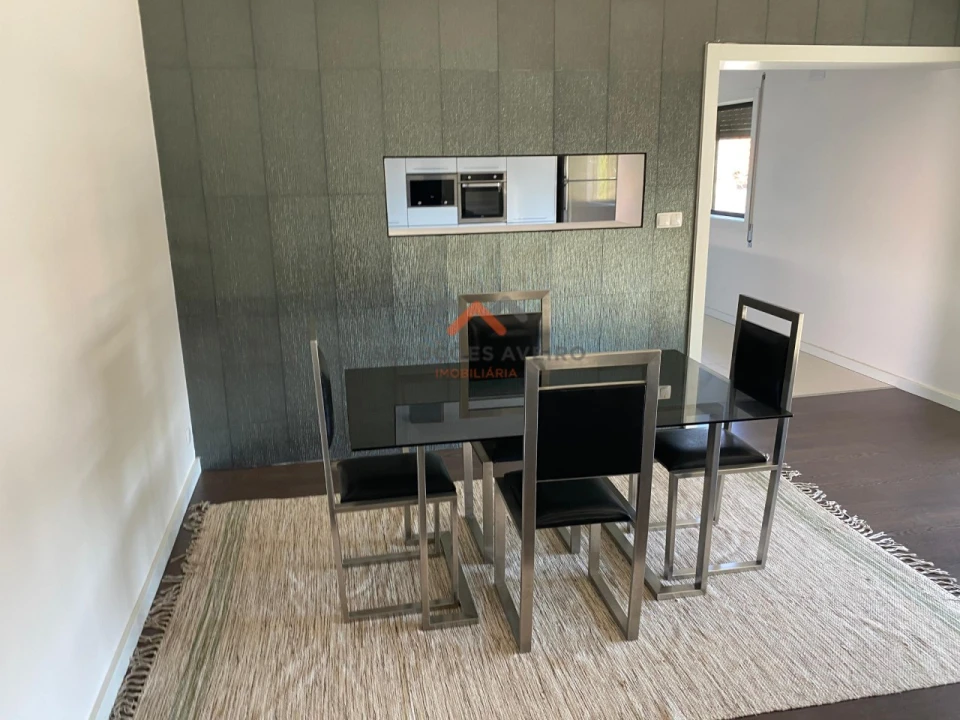 Moradia T6 para Venda em Barrô e Aguada de Baixo Foto 25