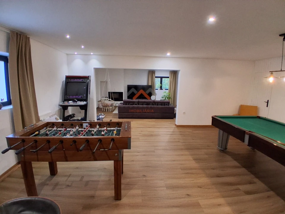 Moradia T6 para Venda em Barrô e Aguada de Baixo Foto 74