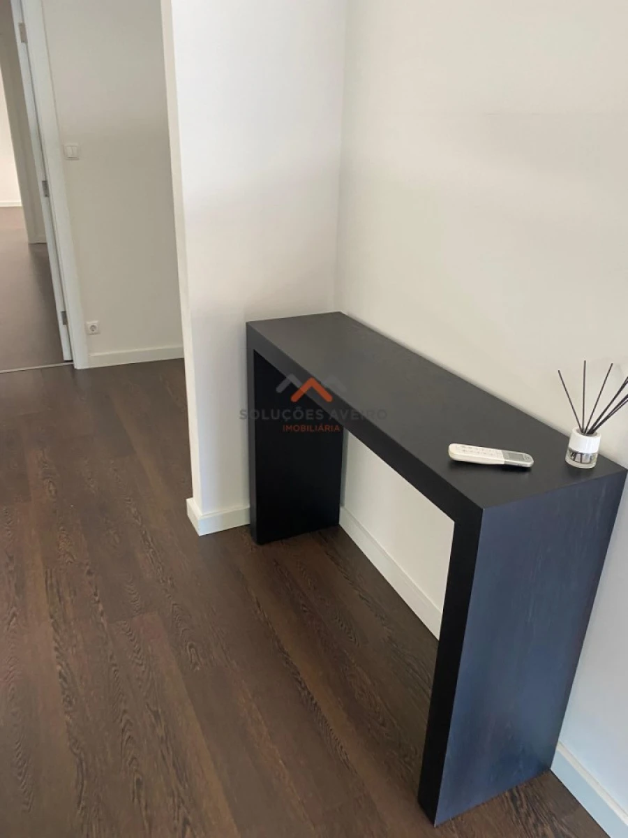 Moradia T6 para Venda em Barrô e Aguada de Baixo Foto 23