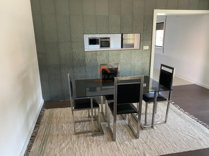 Moradia T6 para Venda em Barrô e Aguada de Baixo Foto 25