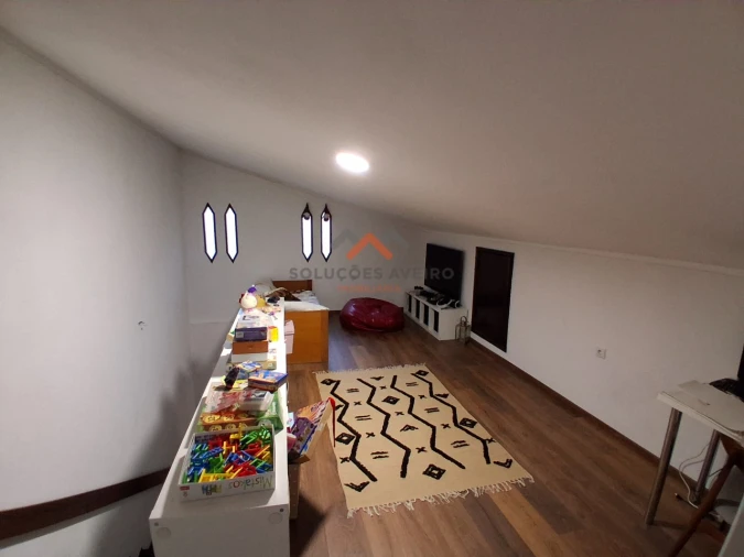 Moradia T6 para Venda em Barrô e Aguada de Baixo Foto 67