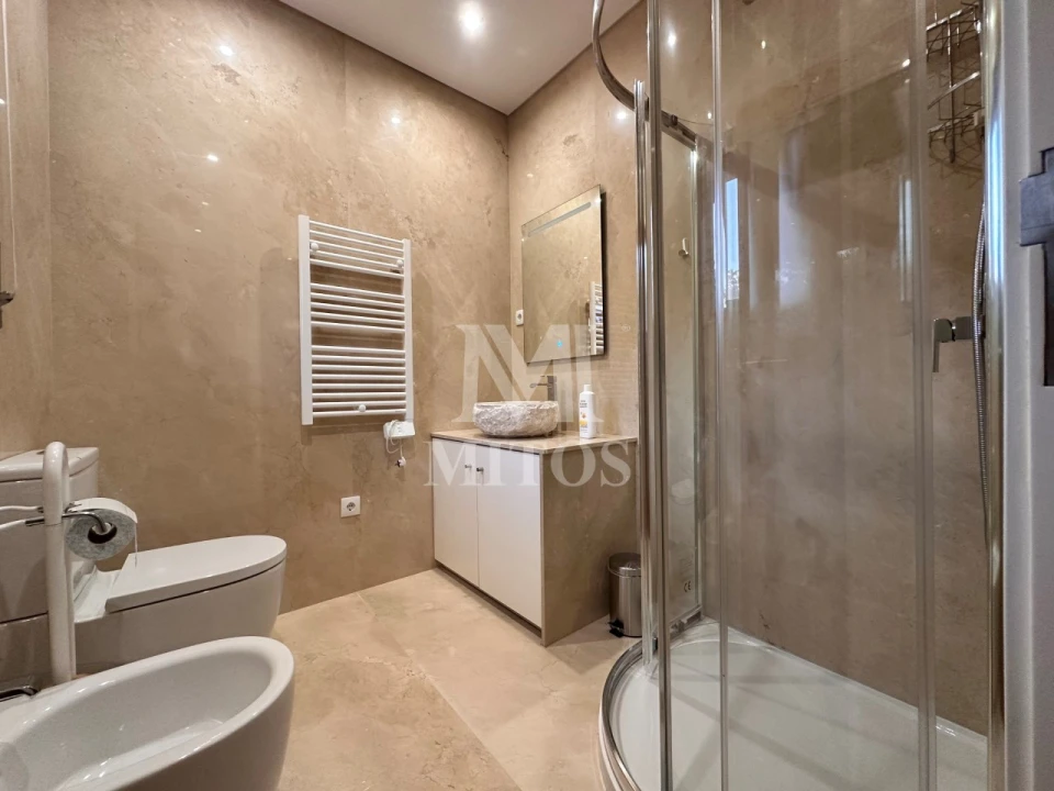 Apartamento T3 para Arrendamento em Santa Maria Maior e Monserrate e Meadela Foto 9