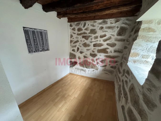 Moradia T2 para Venda em Vila Franca das Naves e Feital Foto 14