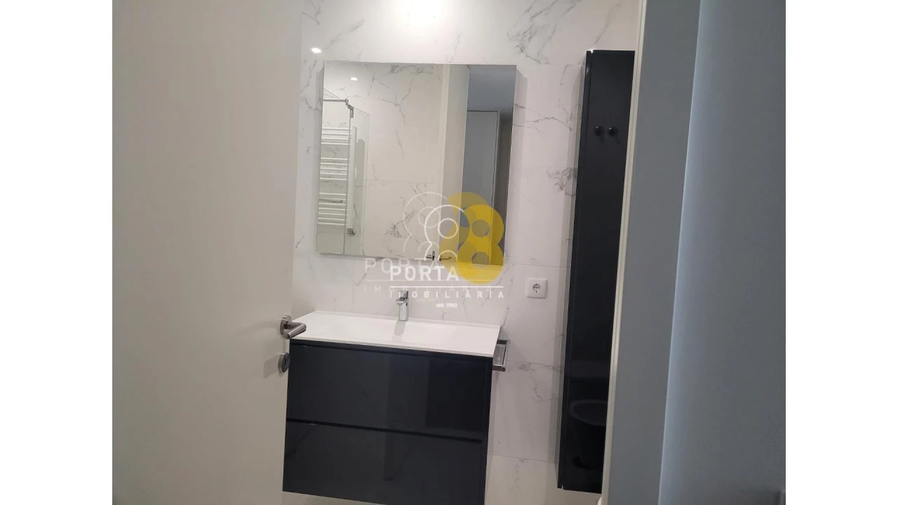 Apartamento T4 para Venda em Matosinhos e Leça da Palmeira Foto 20