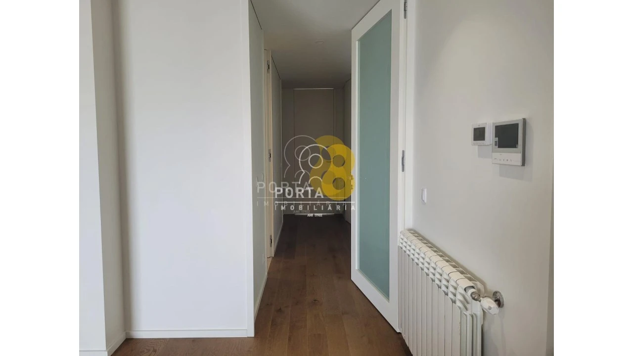 Apartamento T4 para Venda em Matosinhos e Leça da Palmeira Foto 8