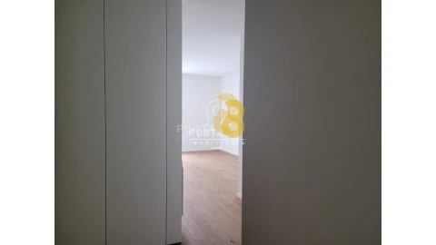 Apartamento T4 para Venda em Matosinhos e Leça da Palmeira