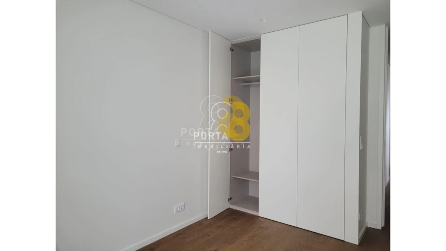 Apartamento T4 para Venda em Matosinhos e Leça da Palmeira Foto 18