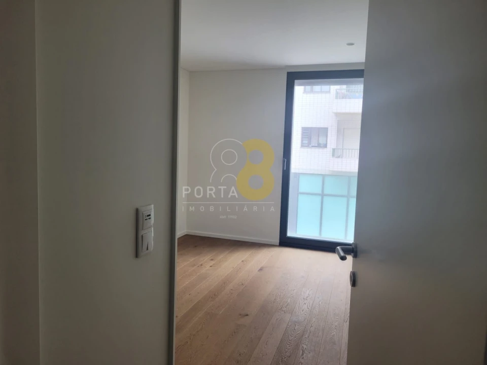 Apartamento T3 para Venda em Matosinhos e Leça da Palmeira Foto 12