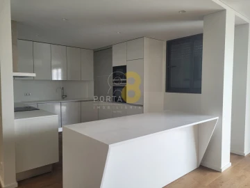 Apartamento T3 para Venda em Matosinhos e Leça da Palmeira