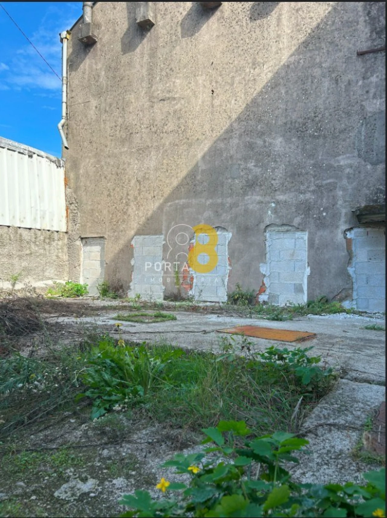 Armazém para Venda em Milheiros Foto 15