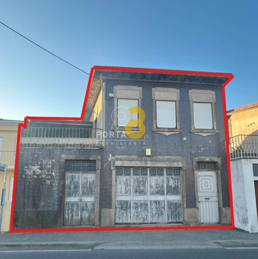 Armazém para Venda em Milheiros