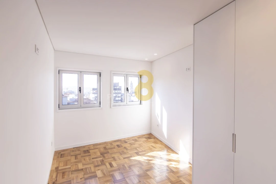 Apartamento T4 para Venda em Cedofeita, Santo Ildefonso, Sé, Miragaia, São Nicolau e Vitória Foto 20
