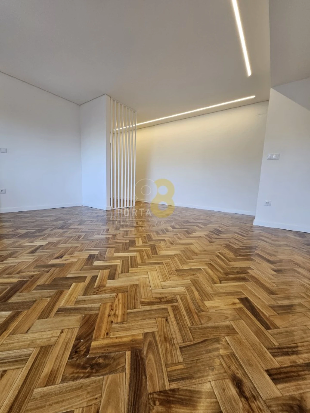 Apartamento T4 para Venda em Cedofeita, Santo Ildefonso, Sé, Miragaia, São Nicolau e Vitória Foto 22
