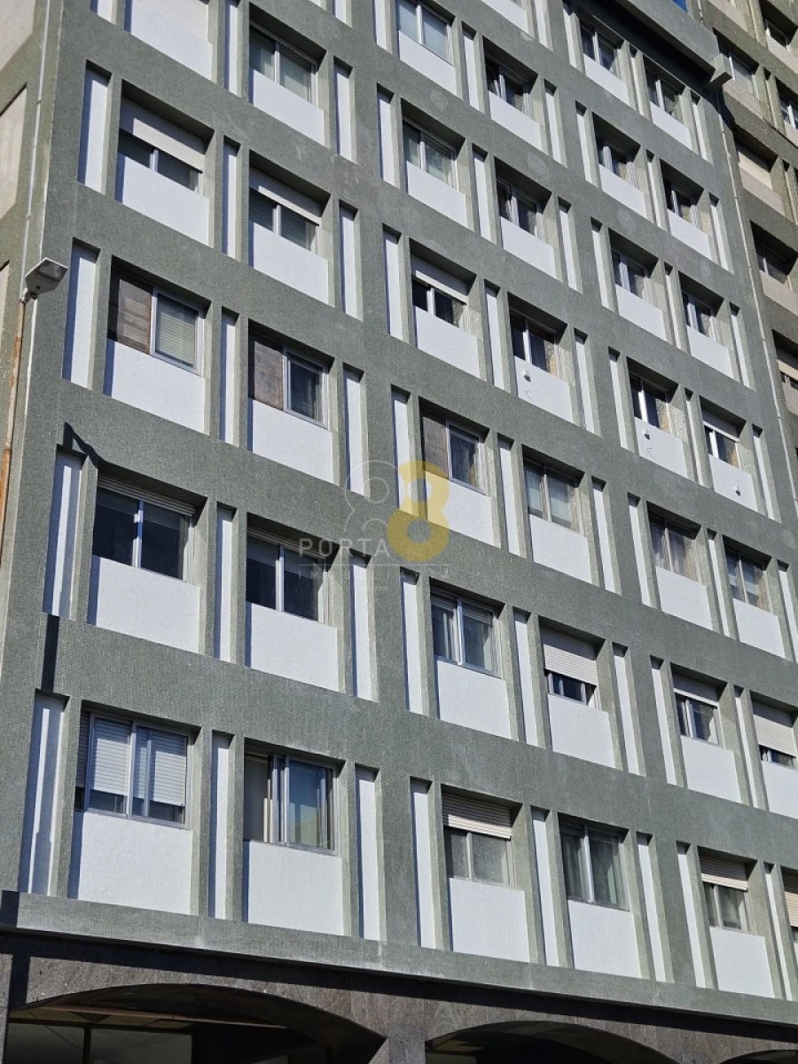Apartamento T4 para Venda em Cedofeita, Santo Ildefonso, Sé, Miragaia, São Nicolau e Vitória Foto 10