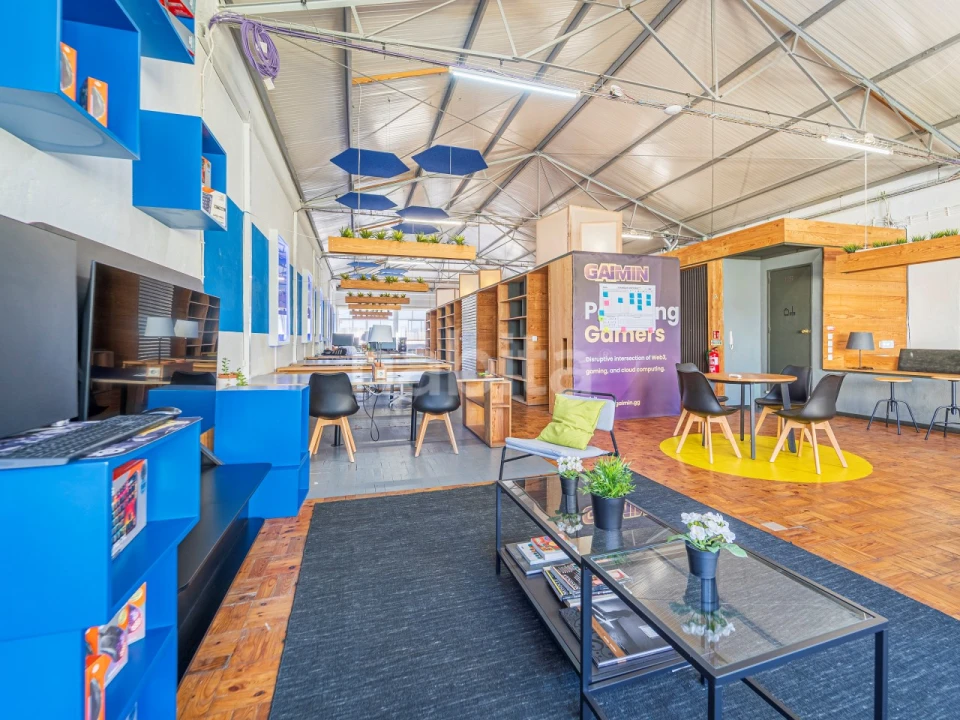 Escritório para Arrendamento em Alvalade Foto 1