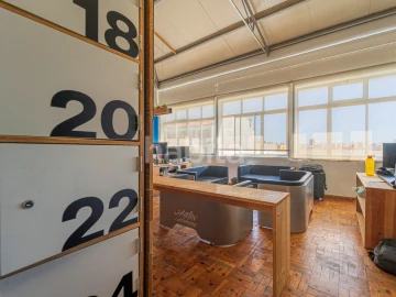 Escritório para Arrendamento em Alvalade