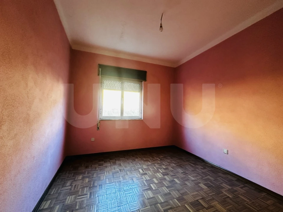 Moradia T8 para Venda em Teixoso e Sarzedo Foto 17