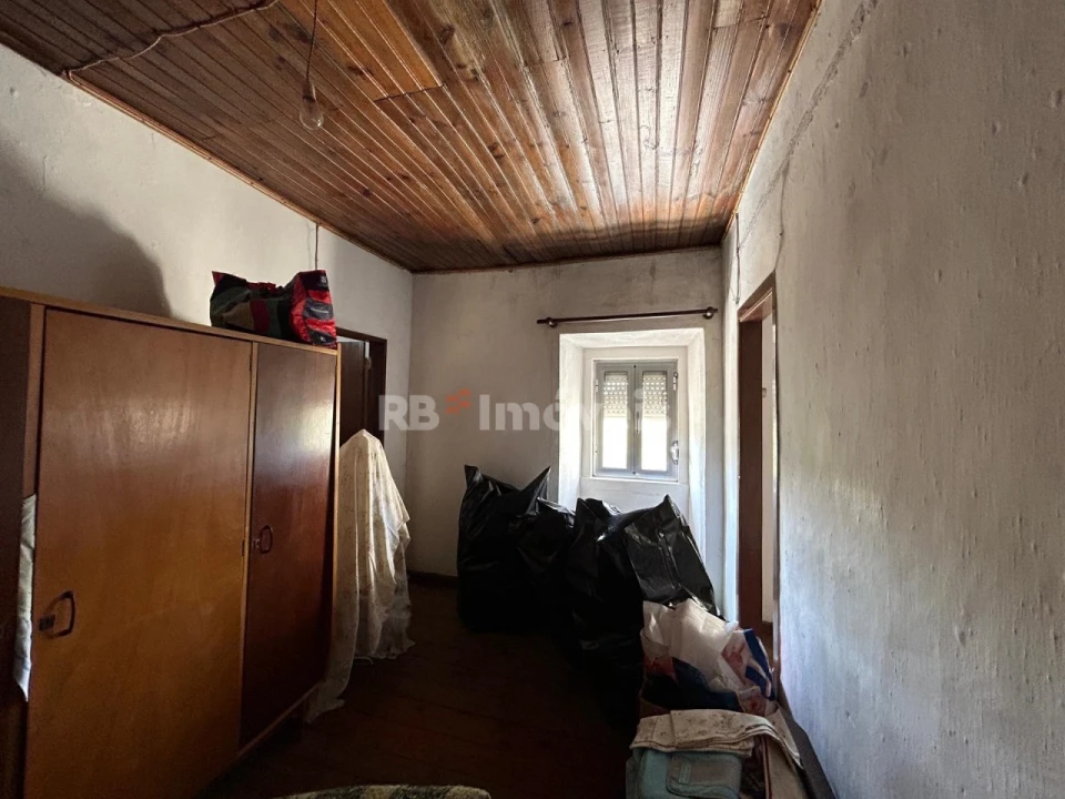 Moradia T2 para Venda em Paialvo Foto 9