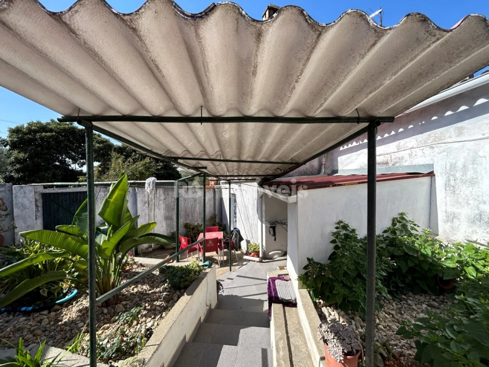 Moradia T2 para Venda em Paialvo Foto 5