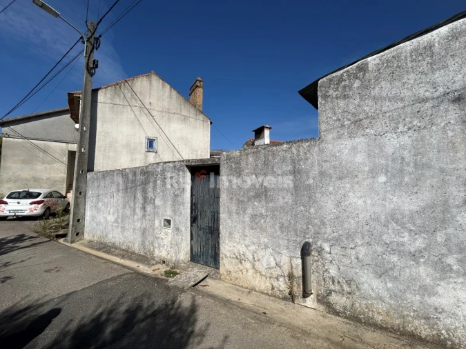 Moradia T2 para Venda em Paialvo Foto 3