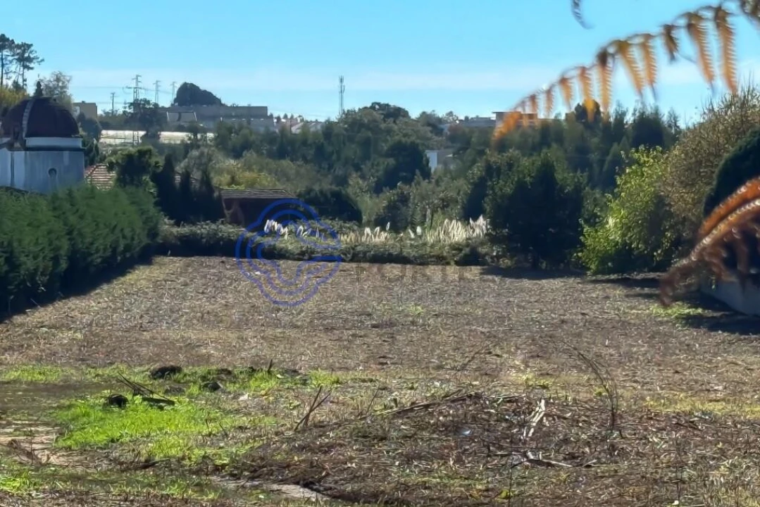 Terreno para Venda em Gulpilhares e Valadares Foto 11