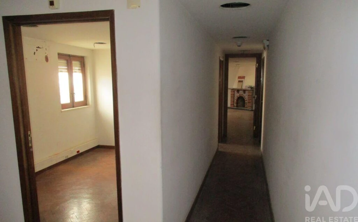 Moradia T9 para Venda em Palmela Foto 4