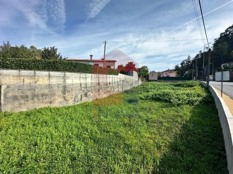 Terreno para Venda em Moimenta Foto 2