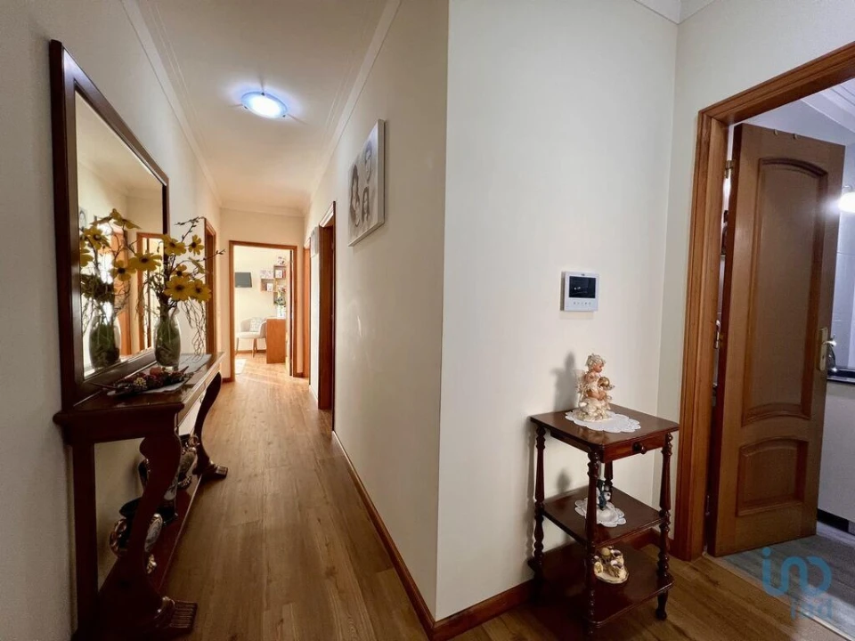 Moradia T3 para Venda em Nogueira e Silva Escura Foto 6