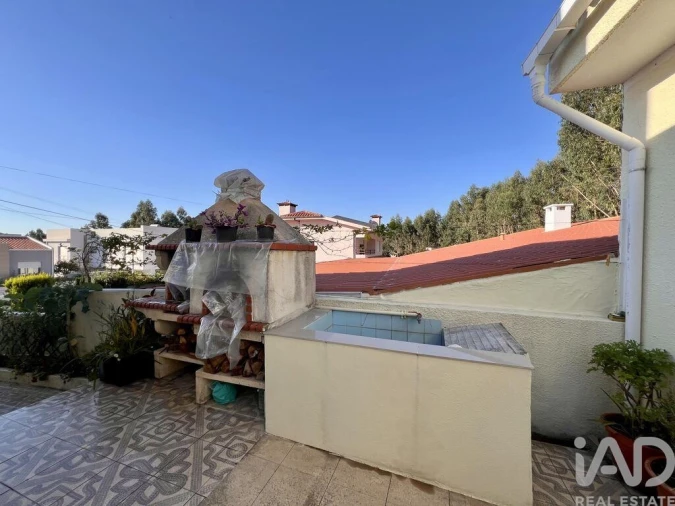 Moradia T3 para Venda em Nogueira e Silva Escura Foto 27