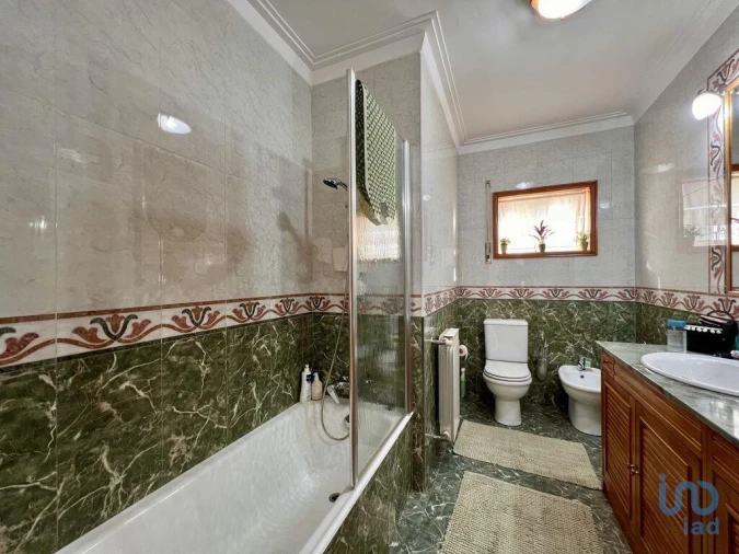 Moradia T3 para Venda em Nogueira e Silva Escura Foto 12